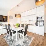 Apartament Szymanowskiego